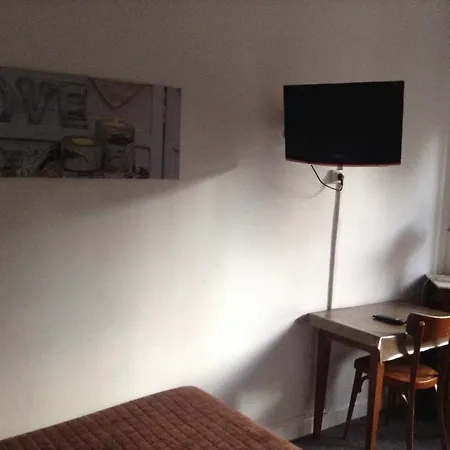 Le Monopole Hotel