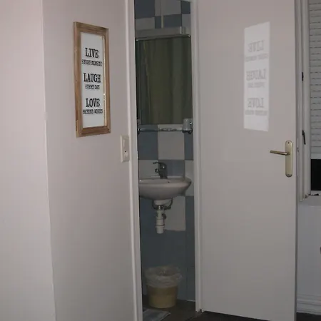 Le Monopole Hotel *